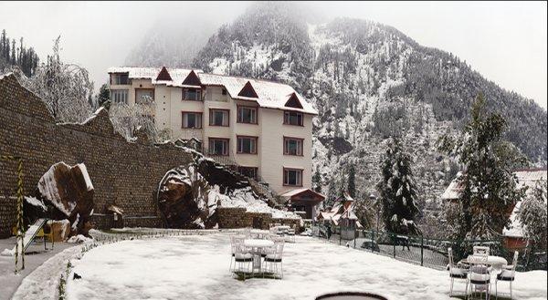 Hotels in manali near mall road and Manali 3 Night 4 Days Itinerary 2023 - Flight Booking, Hotel Booking, Tour Packages